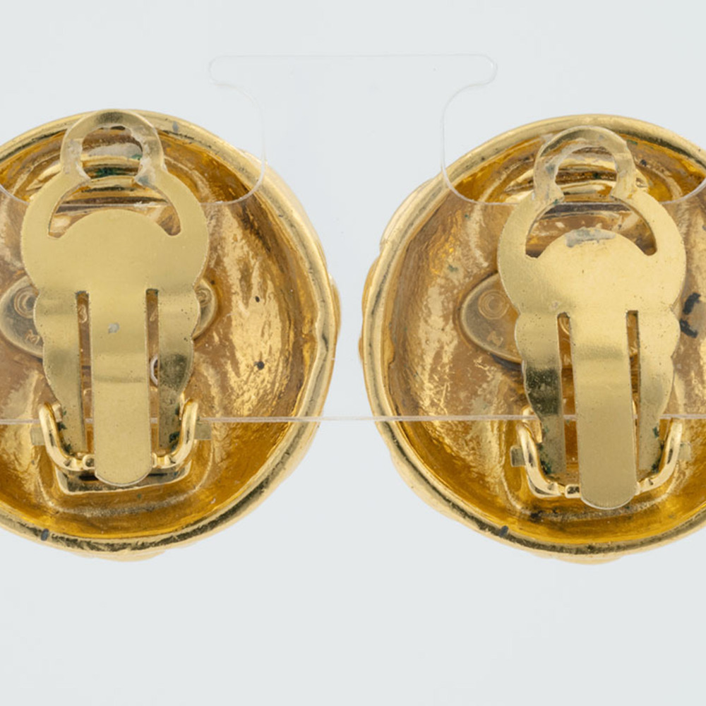 CHANEL Authentic Gold Earrings - Picture 3 of 11